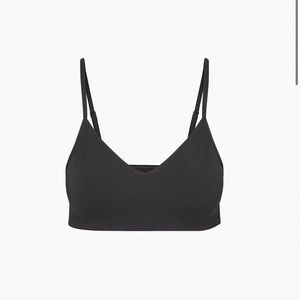 Aritzia tna butter hold tight bra top